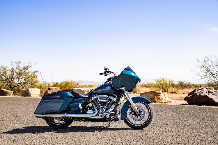 Harley-Davidson® ตระกูลทัวร์ริ่ง โดดเด่นด้วยดีไซน์ สบายในการขับขี่