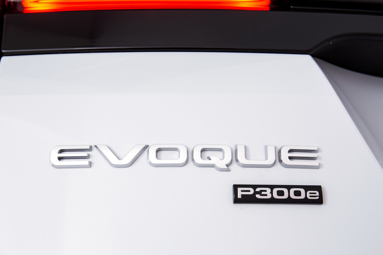 LAND ROVER เตรียมเปิดตัว RANGE ROVER EVOQUE LAFAYETTE EDITION