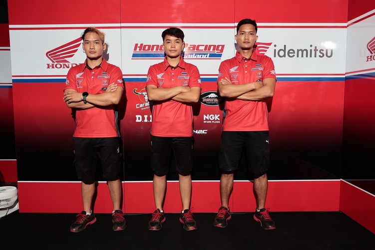 “3 นักบิดฮอนด้า” ลงซ้อมวันแรกสนามช้าง