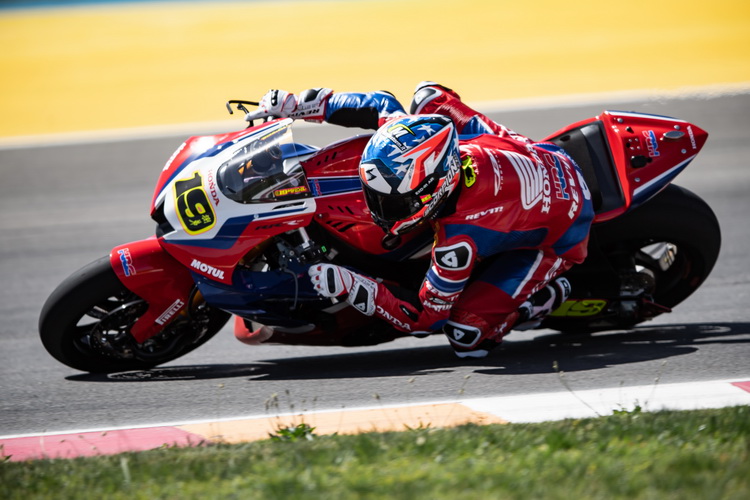 “ฮาสลัม”คว้าท็อปเท็น เวิลด์ ซูเปอร์ไบค์ สนาม 12 เรซแรก