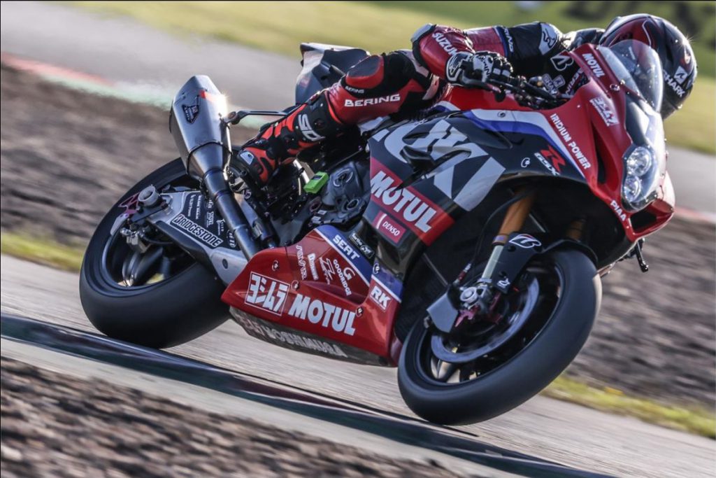 มองย้อนกลับไปในฤดูกาลที่ชนะเลิศสําหรับโยชิมูระ SERT Motul