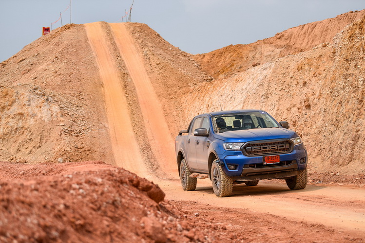 ระบบช่วงล่างที่เหนือชั้นของ FX4 Max