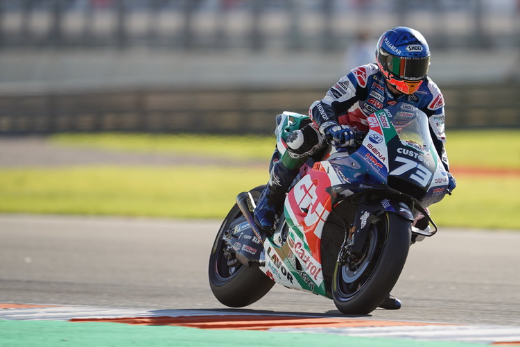 “อเล็กซ์ มาร์เกซ” ฟอร์มโหดส่งท้าย