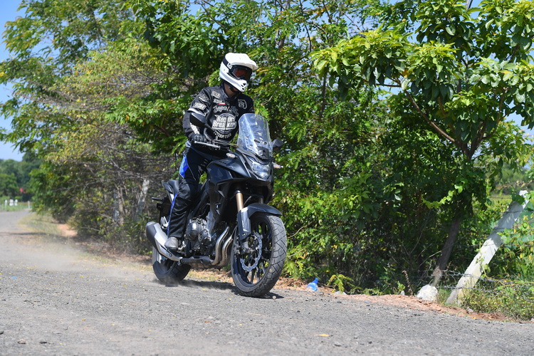 Honda CB500X เส้นทางวัดใจ