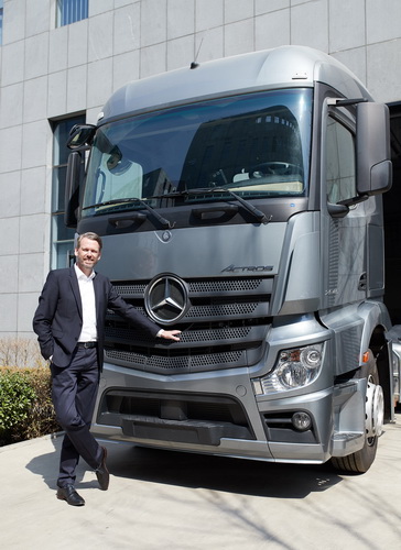 ยอดจำหน่ายรถบรรทุกงานขนส่งหนักแบรนด์ฟูโซ่ทะยานขึ้นร้อยละ 36