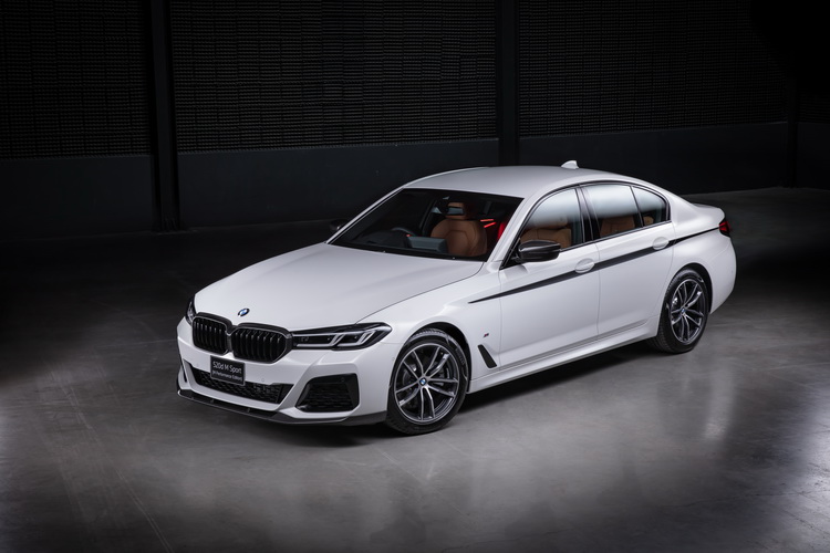 บีเอ็มดับเบิลยู ประเทศไทย เผยโฉมบีเอ็มดับเบิลยู 520d M Sport (M Performance Edition) ใหม่