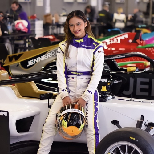 Bianca Bustamante ขับขี่เต็มฤดูกาล