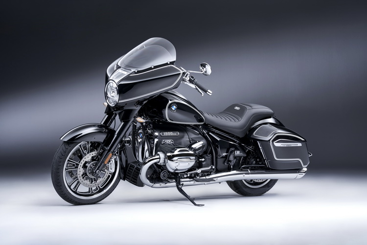 บีเอ็มดับเบิลยู R 18 B