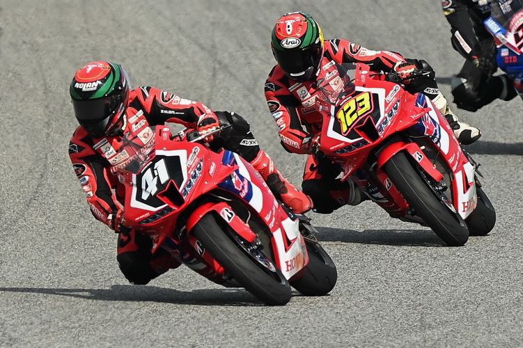 แชมป์ควงชิพ คว้าดับเบิลโพเดี้ยม “โออาร์ บีอาร์ไอซี ซูเปอร์ไบค์” สนามแรก