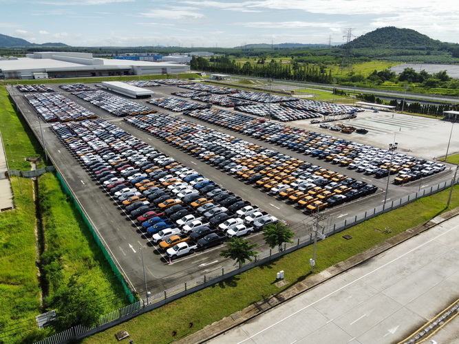 ฟอร์ดเริ่มส่งมอบเรนเจอร์ เจเนอชันใหม่ ให้ลูกค้าทั่วโลก