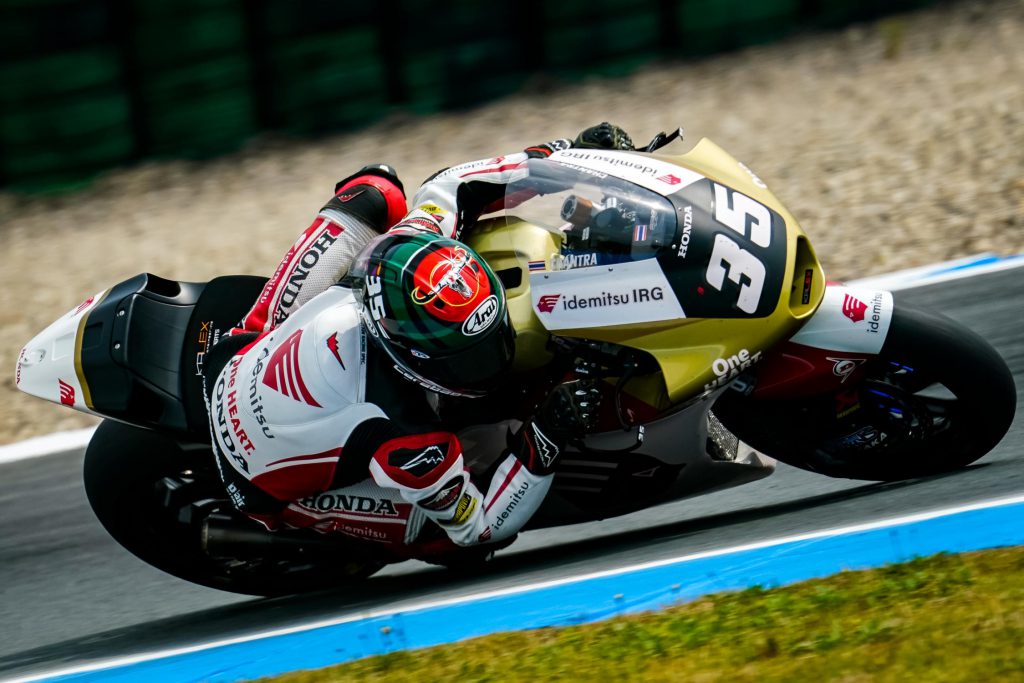 “ก้อง-สมเกียรติ” ออกสตาร์ตแถว 6 โมโตทู สนาม 11