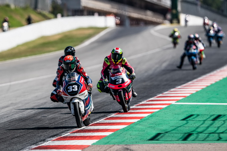 “ก๊องส์-ธัชกร” ซิวกริดที่ 5 จูเนียร์จีพี สนาม 3