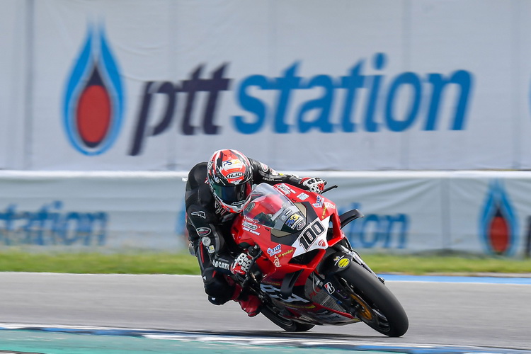 “ฐิติพงศ์-ภาสวิชญ์” ผงาดคว้าโพล OR BRIC Superbike สนาม 2 ไปครอง