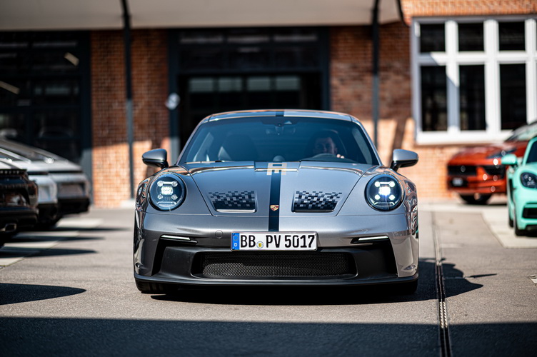 ปรับแต่งสปอร์ตปอร์เช่ 911 GT3 ให้เหนือไปอีกขั้น