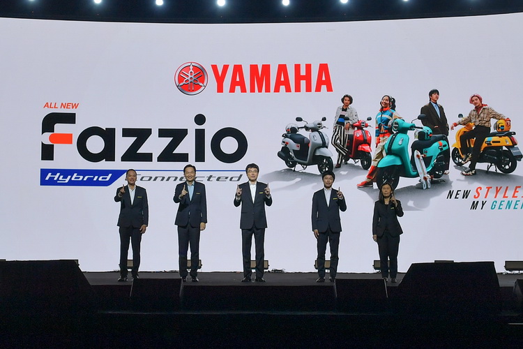 ยามาฮ่า เปิดตัว ALL NEW YAMAHA FAZZIO HYBRID CONNECTED ใหม่ พร้อม 2 พรีเซนเตอร์