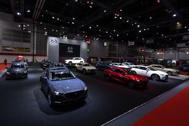 มาสด้ายกทัพยนตรกรรมสกายแอคทีฟลุยงาน Big Motor Sale