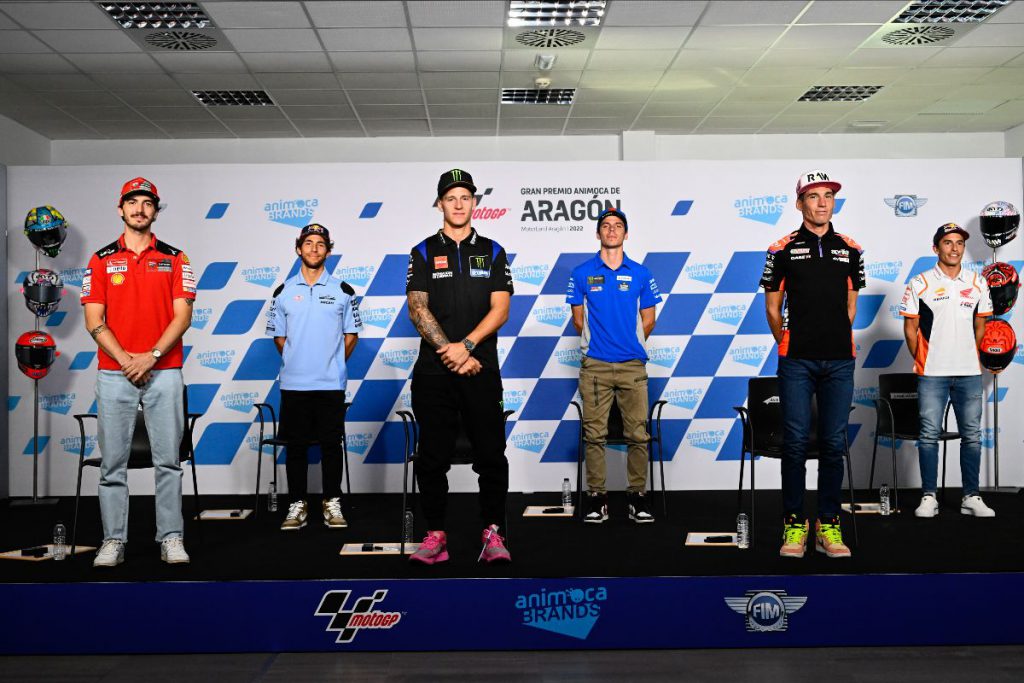 นักบิดจำนวนมากสามารถต่อสู้เพื่อชัยชนะ