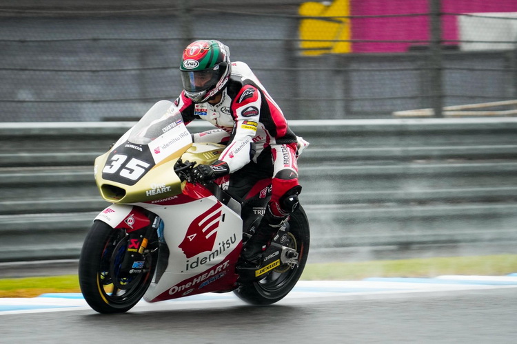 “ก้อง-สมเกียรติ” คว้ากริดที่ 4 โมโตทู ญี่ปุ่น