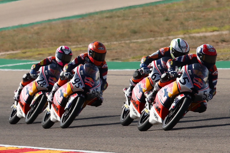 “ก๊องส์-ธัชกร” คว้าท็อป 6 ศึกดาวรุ่ง โมโตจีพี