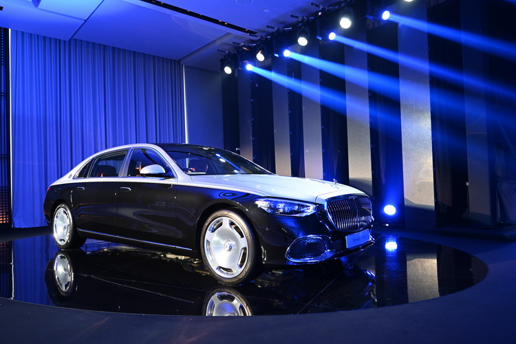 เมอร์เซเดส-เบนซ์ ประกาศแนวทางการทำตลาดรถยนต์ระดับอัลตร้าลักชัวรี Mercedes-Maybach ในประเทศไทย