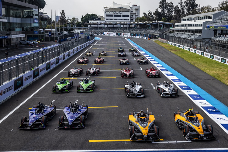 ชมการแข่งขันครั้งแรกของฤดูกาลและการเปิดตัวรถแข่ง GEN3 ใหม่ทั้งหมด