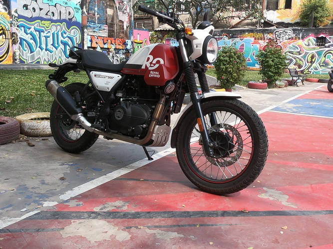 Royal Enfield Scram 411เน้นทางเรียบ