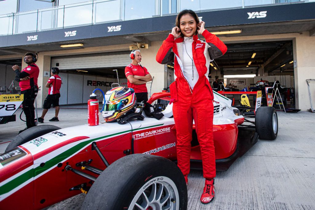 Bianca Bustamante ฉายแววด้วยผลงานที่ดีที่สุดในอาชีพที่ F4 UAE Championship