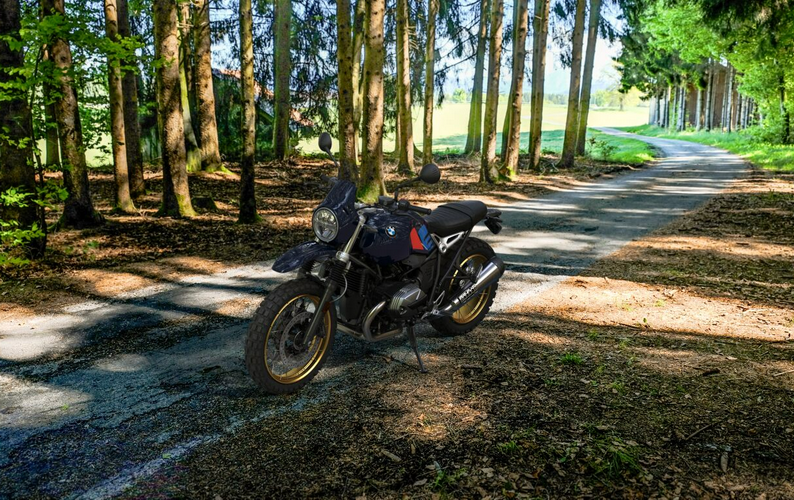 บีเอ็มดับเบิลยู R nineT Urban G/S (สี Imperial Blue Metallic)