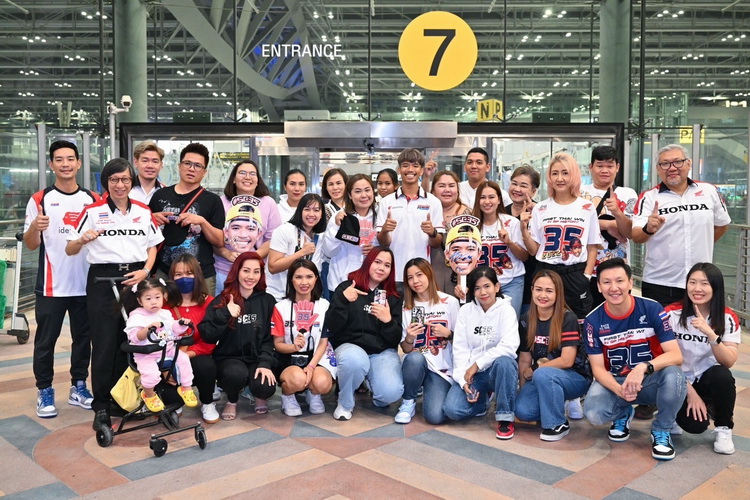 “ก้อง-สมเกียรติ” บินสู่สเปน มุ่งหน้าเตรียมความพร้อม ล่าแชมป์โลกโมโตทู 2023 พร้อมเป้าหมายอันดับท็อป 5 โลก