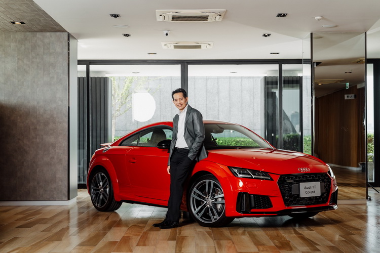 อาวดี้ ประเทศไทย ส่งสปอร์ตไอคอนตลอดกาล Collector Choice แห่งปี