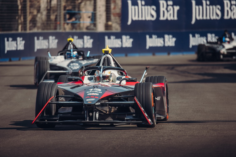 ปอร์เช่ตั้งเป้าชนะต่อเนื่องในการแข่งขัน E-Prix