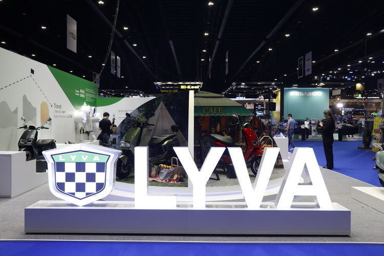 เพ็นทินั่ม อีเล็กทรอนิกส์ เผยโฉม “LYVA” รถมอเตอร์ไซค์ไฟฟ้าใหม่ 2 รุ่น ในงานมอเตอร์โชว์ 2023