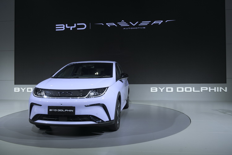 BYD เปิดตัว DOLPHIN EV พวงมาลัยขวา ในงานบางกอก อินเตอร์เนชั่นแนล มอเตอร์โชว์ ครั้งที่ 44