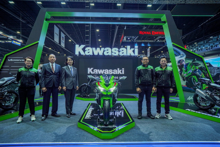 คาวาซากิเปิดตัว Ninja ZX-4R เป็นครั้งแรกของภูมิภาคอาเซียน