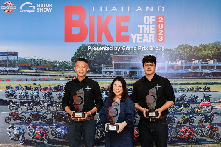 “ไทรอัมพ์ มอเตอร์ไซเคิลส์” กวาด 3 รางวัล Thailand Bike of The Year 2023