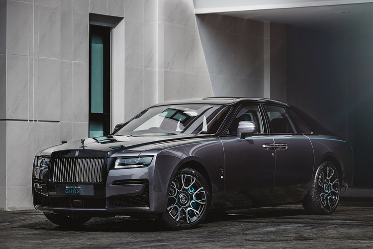 โรลส์-รอยซ์ มอเตอร์ คาร์ส แบงคอก จัดเต็มความอลังการ กับ ‘Black Badge Ghost’ และ ‘Cullinan’