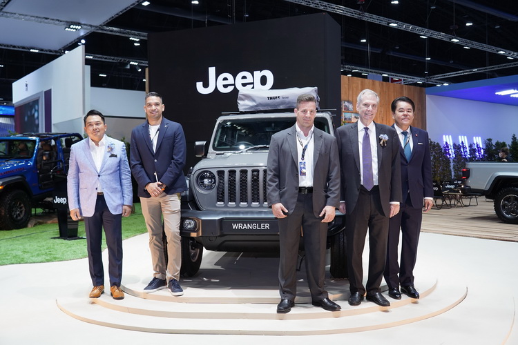 ทูตสหรัฐอเมริการ่วมแสดงความยินดี