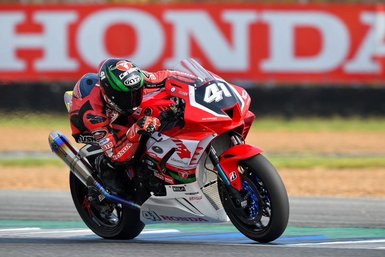 ”ชิพ-แชมป์” ควบ CBR1000RR-R ยึด 2 อันดับแรก โออาร์ บีอาร์ไอซี