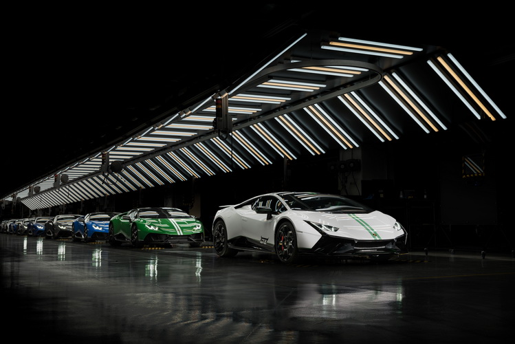ลัมโบร์กินี เปิดตัว Limited Edition Huracán3 รุ่น ทั้ง STO, Tecnicaและ EVO Spyder