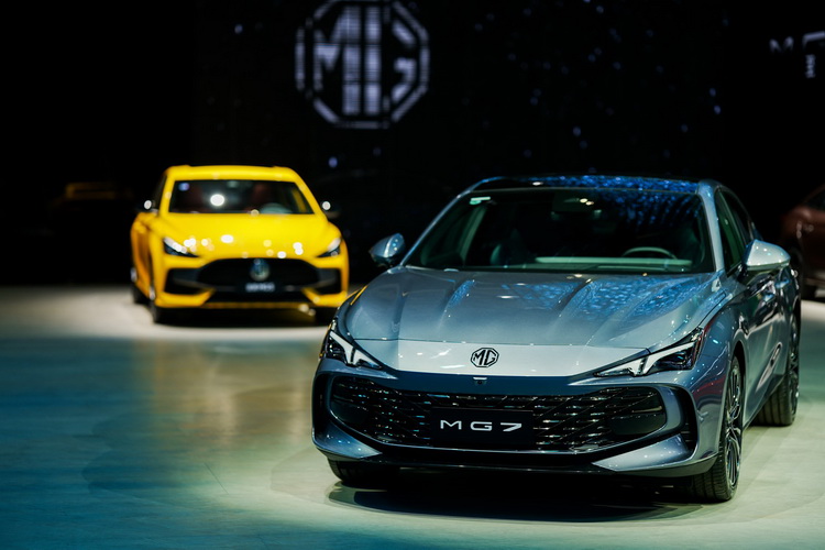 MG7 สปอร์ตซีดานระดับเรือธงผู้สร้างตำนานบทใหม่ทุบสถิติโลก