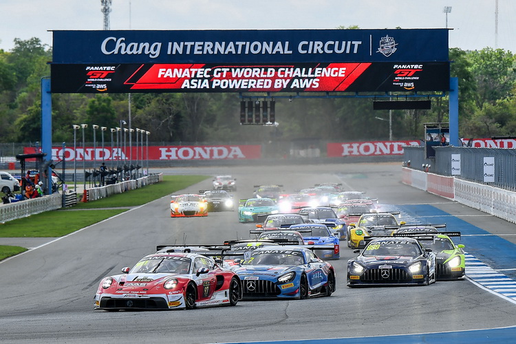 “วุฒิกร” เบิ้ลโพเดียม GT World Challenge