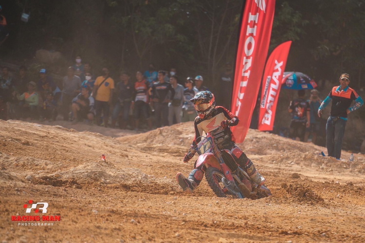 “แซงค์ กฤษฎา” ควบ Honda CRF250R คว้าโพเดียม FMSCT Thailand Motocross สนามที่ 7
