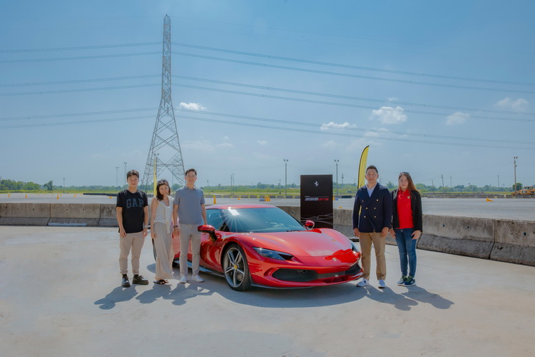 สัมผัสการเทสไดร์ฟสุดเอ็กซ์คลูซีฟ ในงาน Experience the passion with Ferrari 296 GTB