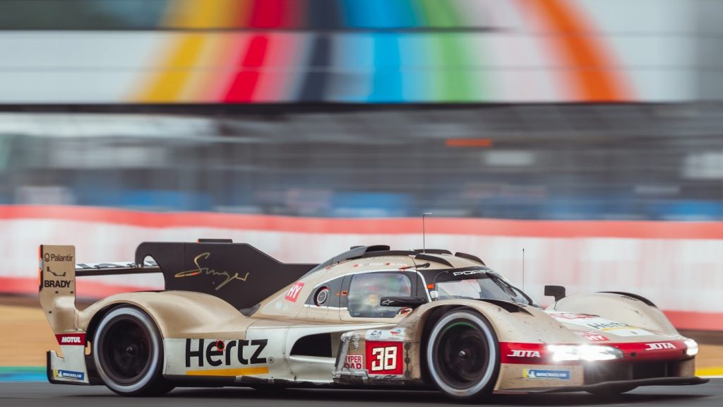 Hertz Team Jota สนับสนุนจากMotulเปิดตัวที่ 24 Hours of Le Mans