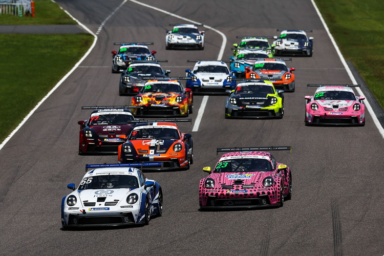 “สนามช้างฯ” อิมพอร์ต ศึกซูเปอร์คาร์เวิล์ดคลาส “ปอร์เช่ คาร์เรร่า คัพ”