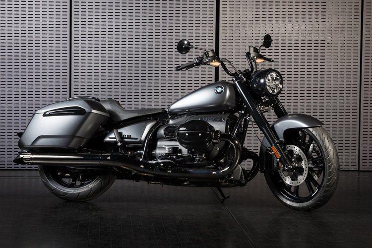 บีเอ็มดับเบิลยู R 18Roctaneใหม่