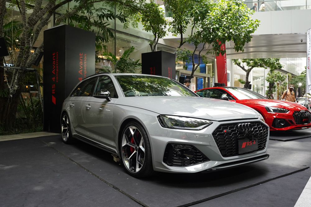 RS 4 Avant competition ครั้งแรกกับสี Exclusive Color