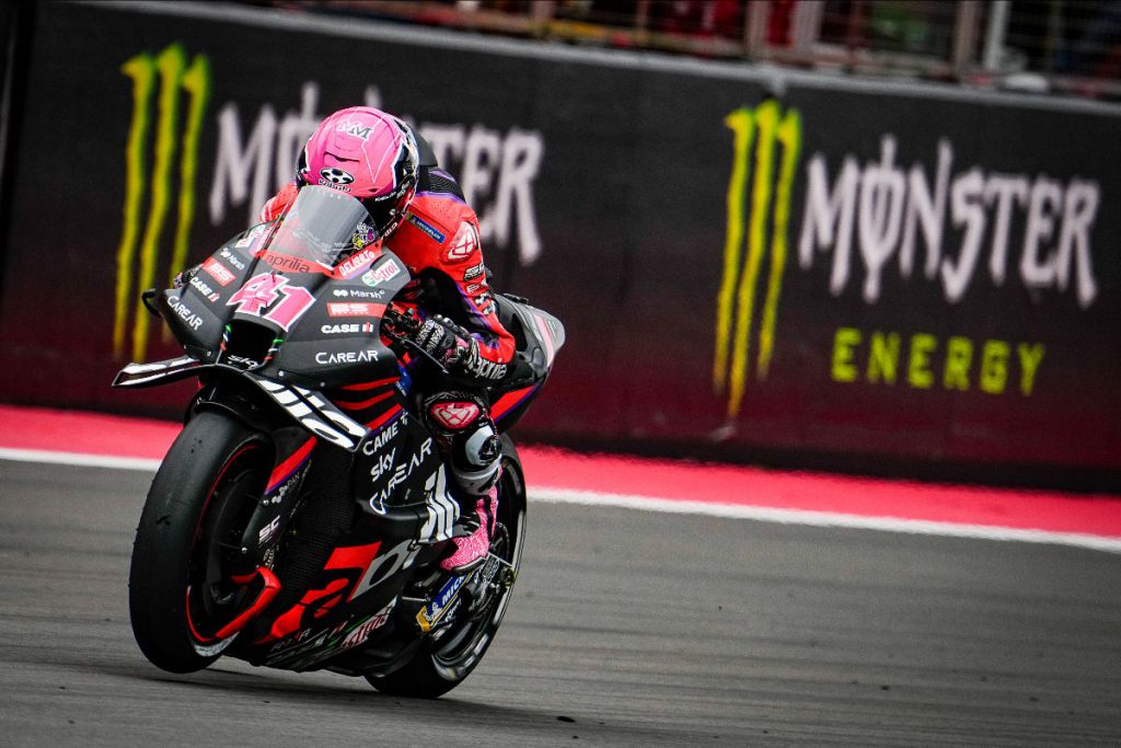 Aprilia ครองตำแหน่งวันที่ 1 เมื่อ MotoGP™ กลับมาอย่างยิ่งใหญ่