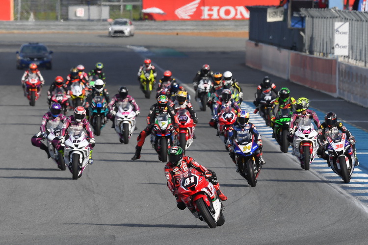 “นครินทร์” เฉือน “รัฐภาคย์” คว้าชัยรุ่นใหญ่ OR BRIC Superbike