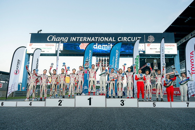 โตโยต้ากาซูฯ เหมาโพเดียม IDEMITSU SUPER ENDURANCE SEA ที่บุรีรัมย์